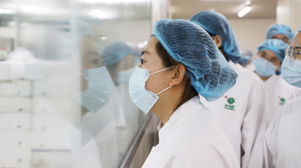 餐桌上的智慧化服務(wù) 永輝彩食鮮搭建農(nóng)產(chǎn)品數(shù)字化供應(yīng)鏈與清潔服務(wù)